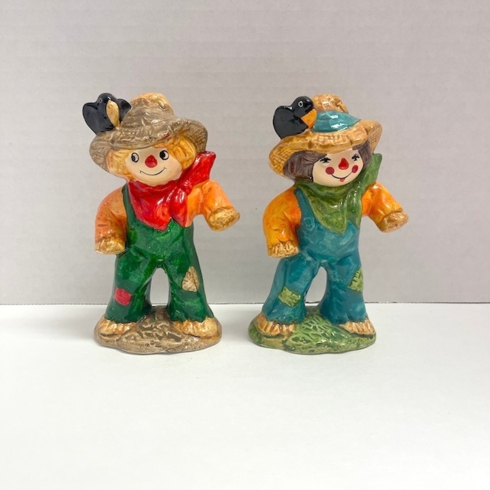 Set of 2 Russ Berrie Japanese Scarecrow Figurines Vintage 1960's -‎ 1980's